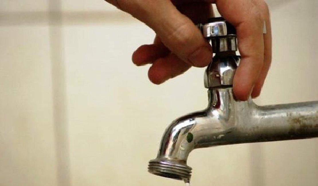 Falta de energia afeta abastecimento de água em 8 municípios do Sertão
