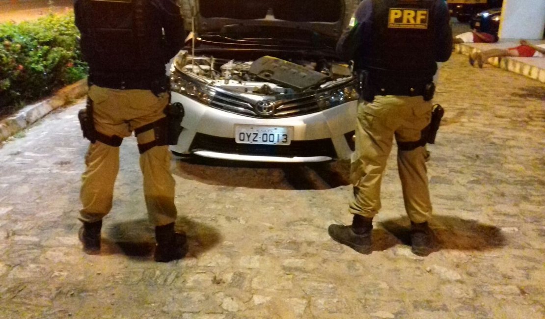 PRF recupera carro adulterado na BR-101, em Alagoas