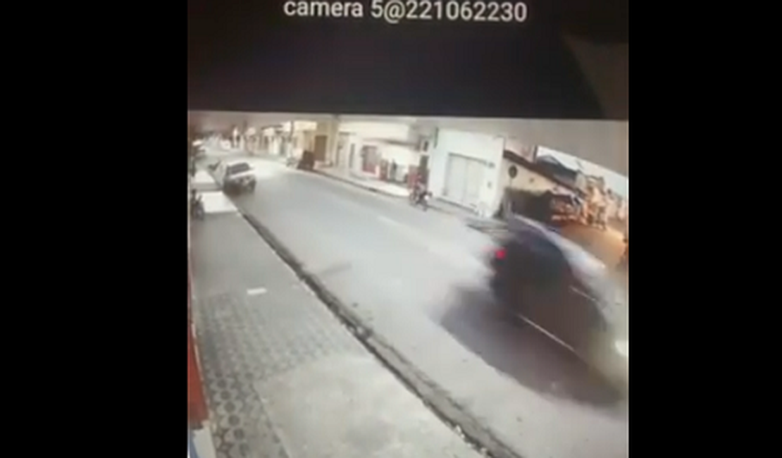 VÍDEO. Câmeras flagram perseguição a suspeitos de planejar roubo a banco, em Girau do Ponciano
