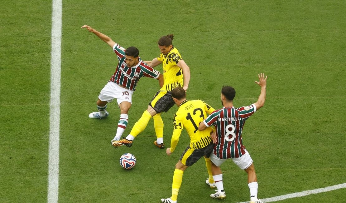 Fluminense domina Borussia, mas fica no 0 a 0 na estreia do Mundial de Clubes