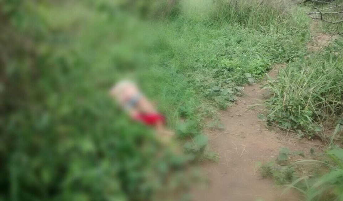 Populares encontram cadáver nas proximidades da Ufal de Arapiraca