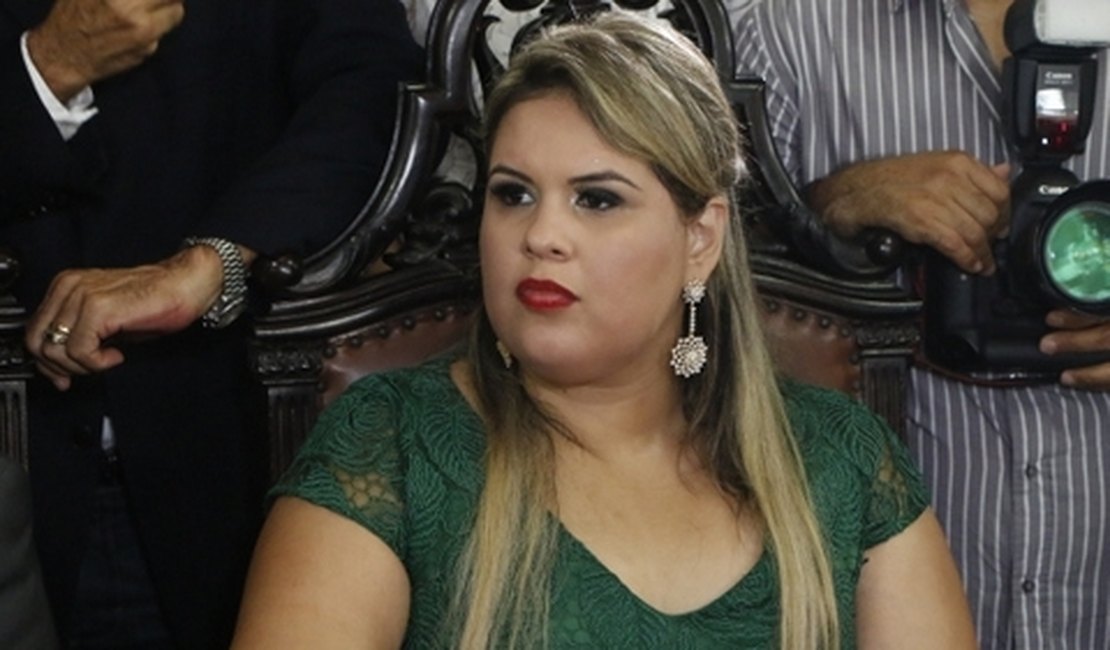 Mellina Freitas é acusada no desvio de R$ 16 milhões de Piranhas