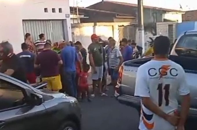 Colisão entre motos deixa homem ferido em estado grave e outro perde dedo, em Arapiraca