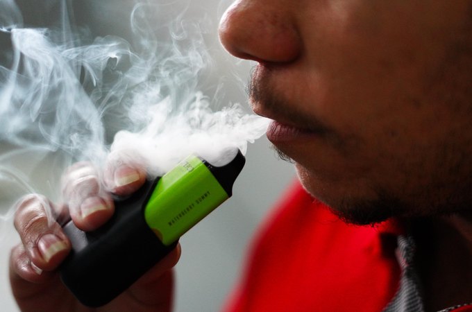 Especialista do Hospital da Criança explica os riscos do cigarro eletrônico para o público infantojuvenil