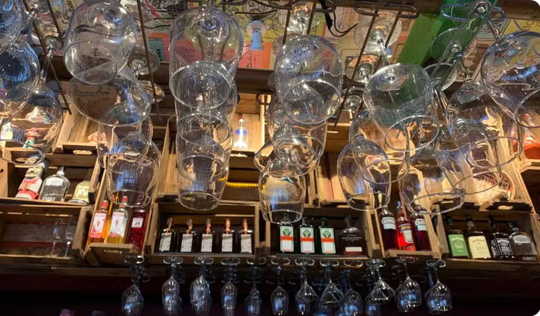 Anvisa aciona autoridades internacionais para trazer antídoto do metanol ao Brasil