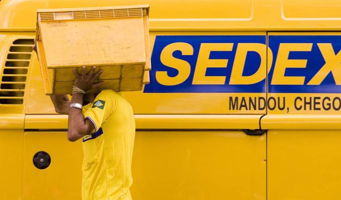 Correios suspendem postagens de Sedex com greve de caminhoneiros