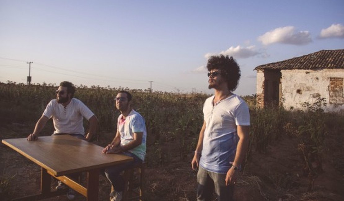 Banda arapiraquense lança a primeira música de 2016