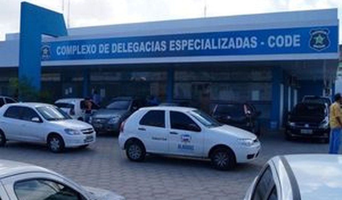 Homem é autuado por embriaguez após colisão em frente ao Code
