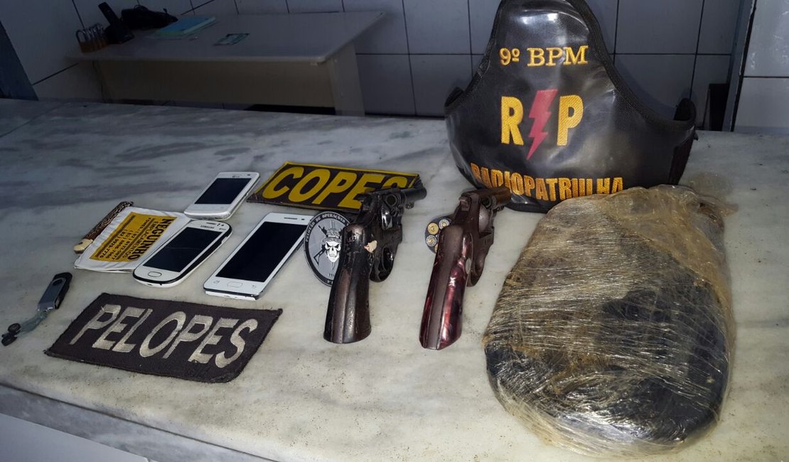 Criminosos morrem em troca de tiros com policiais em Delmiro Gouveia