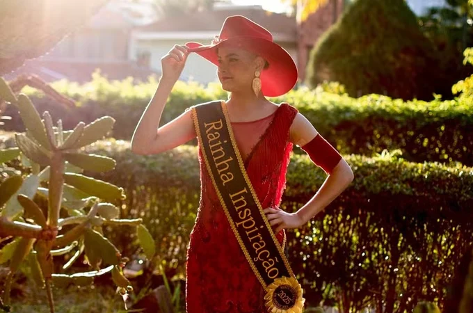 Vítima de câncer, rainha de rodeio Camila Trevisol morre aos 22 anos