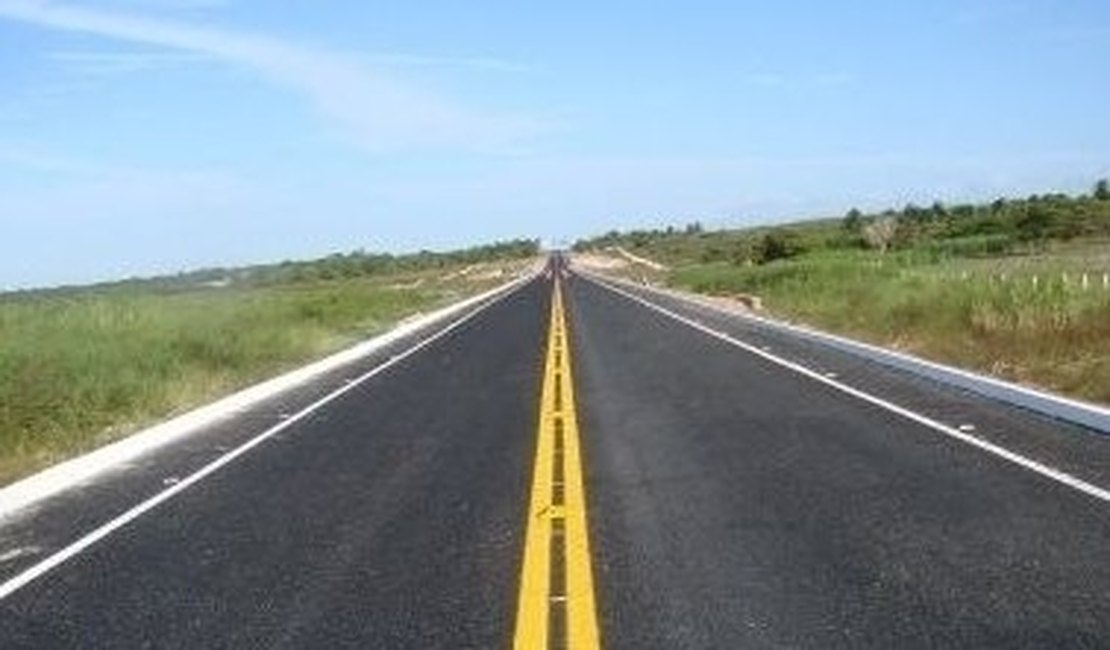 Governo garante entrega de rodovia que liga Craíbas a Arapiraca para o 1º semestre de 2016