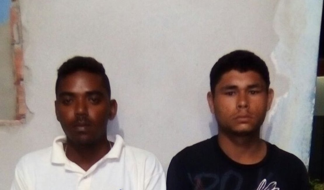 Dupla é presa por tráfico de drogas em Limoeiro de Anadia