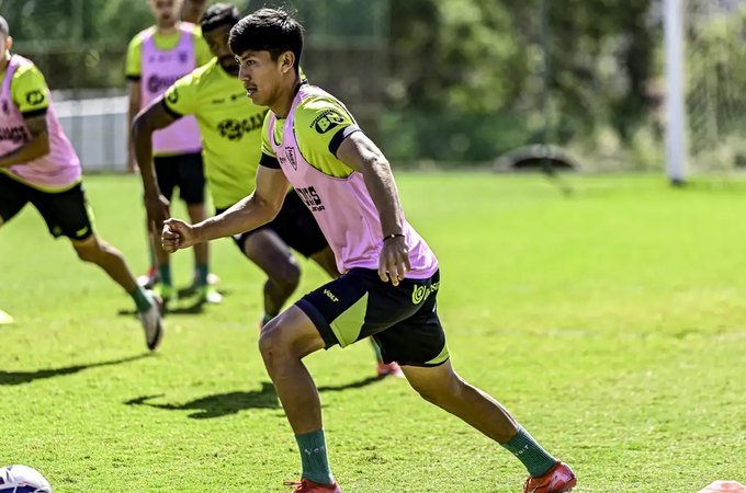STJD suspende jogador do América-MG em caso de discriminação racial