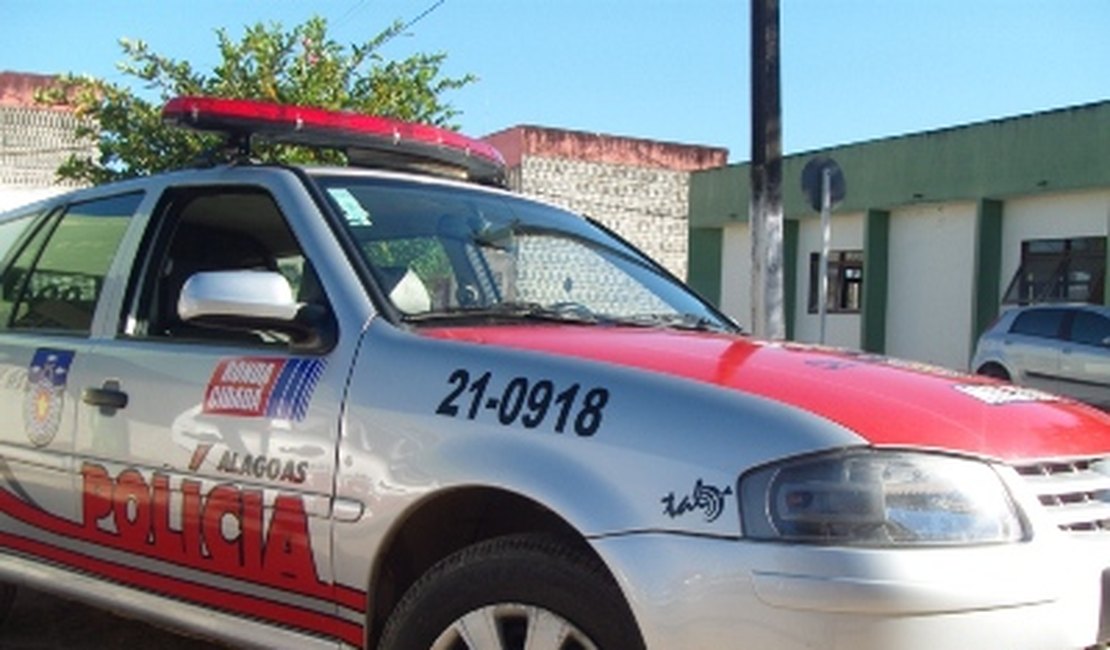 Em 20 minutos dois veículos são roubados na cidade de Arapiraca
