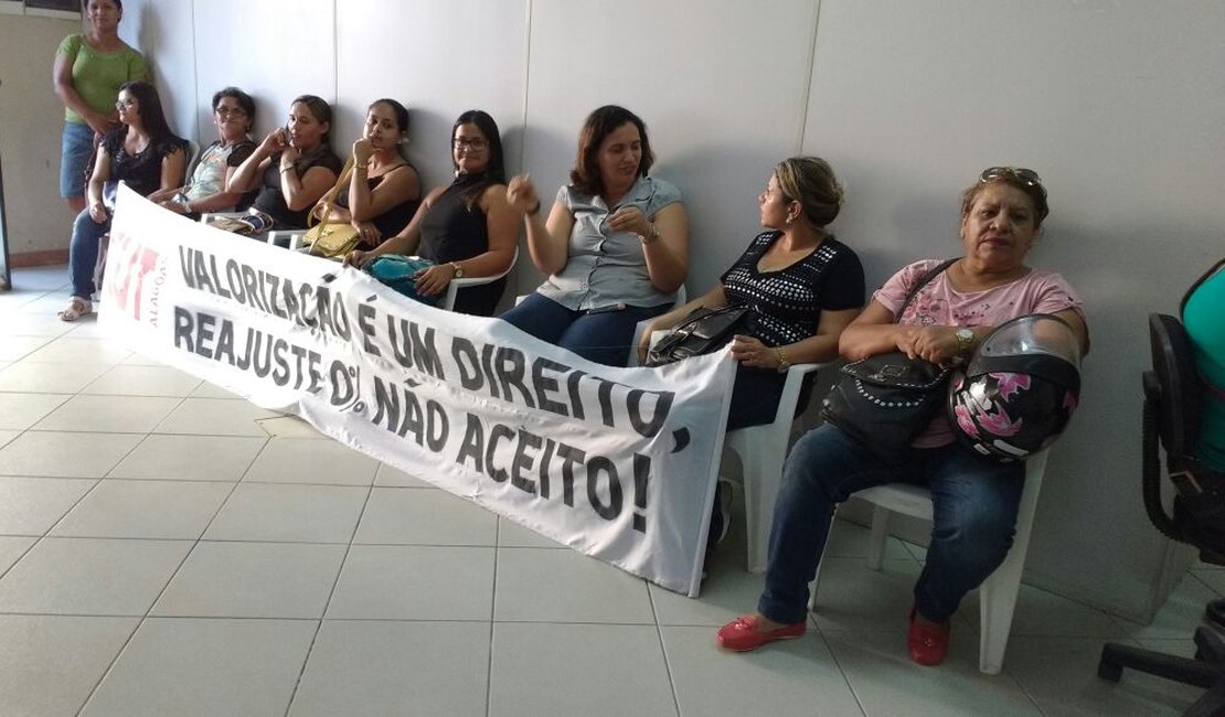 Servidores da saúde de Arapiraca anunciam paralisação para o dia 04 de maio