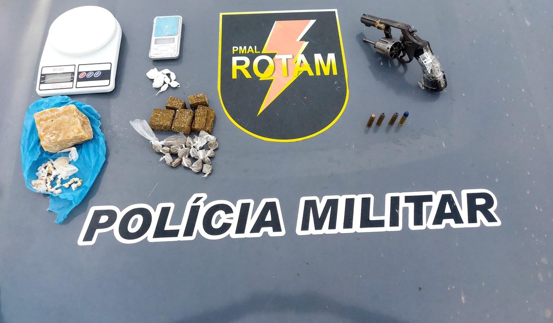 Rotam apreende drogas, arma e prende suspeito durante operação em Rio Largo