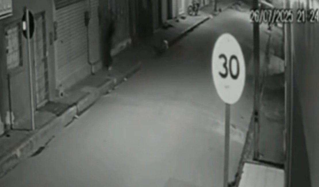 Imagens de câmeras mostram momento em que professor é assassinado no Agreste pernambucano