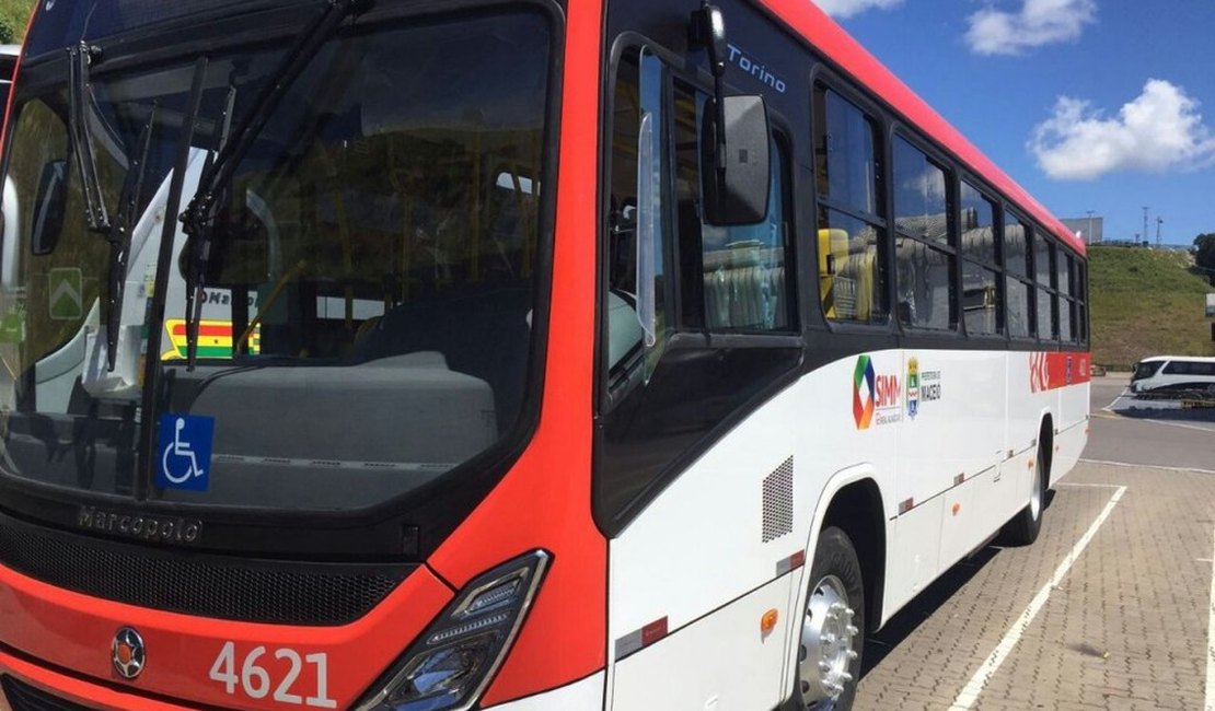 Linhas de ônibus recebem reforço para dia de provas do Enem em Maceió