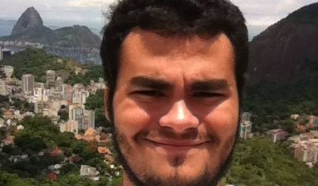 Corpo de empresário de São Miguel dos Milagres é sepultado no Rio de Janeiro