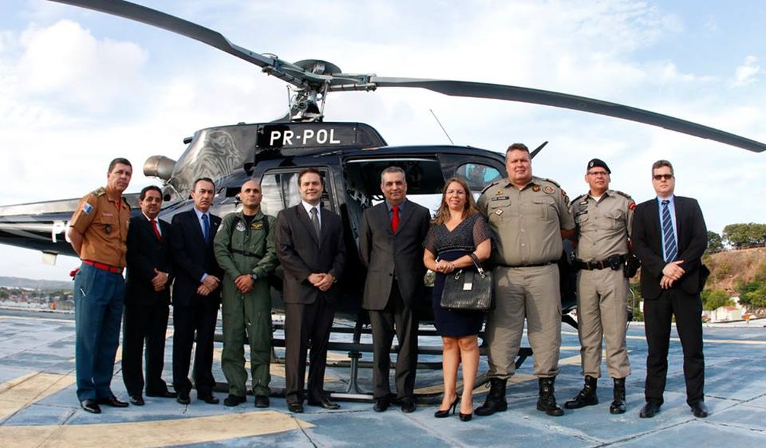 Segurança Pública de Alagoas recebe apoio de mais um helicóptero