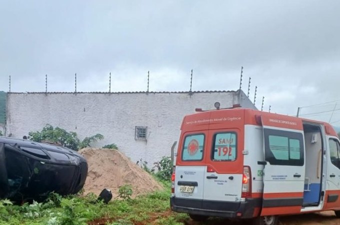 Sargento da Polícia Militar morre em acidente, quando seguia para o trabalho, na AL-140, no Sertão alagoano