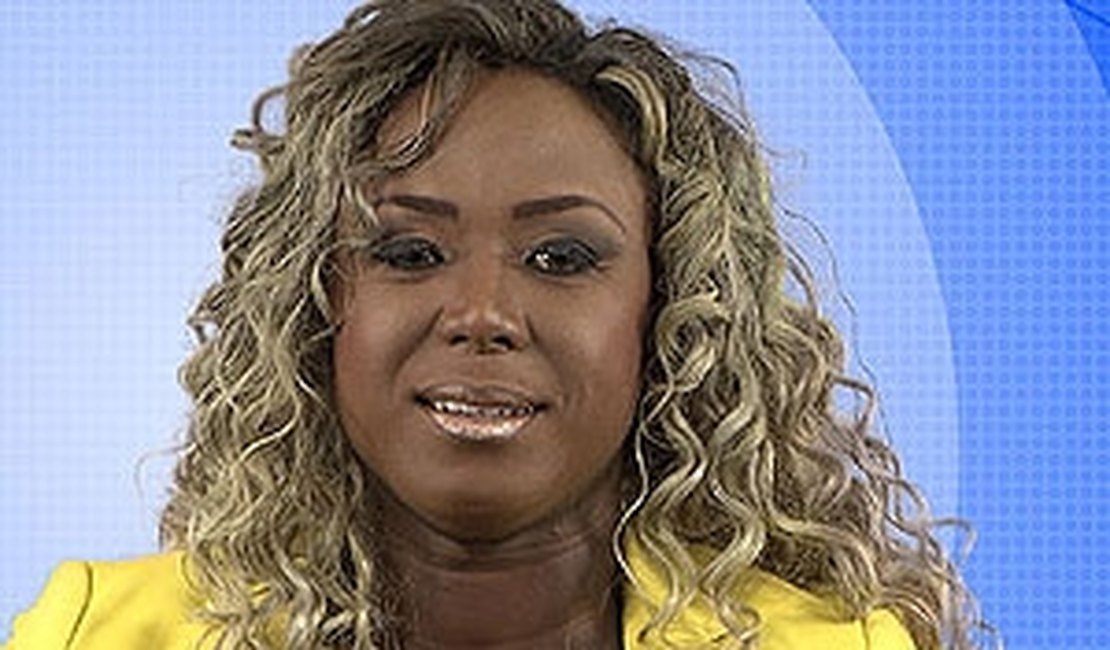 ‘BBB 16’: Adélia se diz incomodada por votos contra Juliana