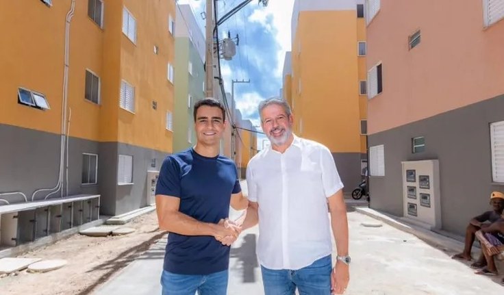Caldas e Calheiros selam aproximação, JHC pode permanecer na Prefeitura e Arthur Lira fica escanteado