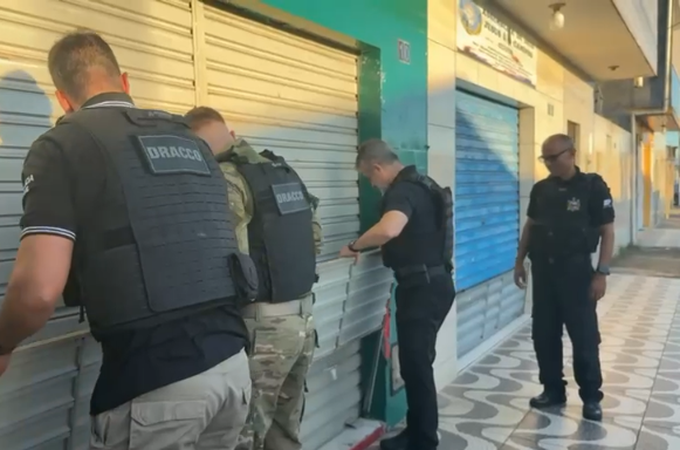 Operação prende integrantes de organização criminosa que vendia drogas sintéticas por delivery em Maceió