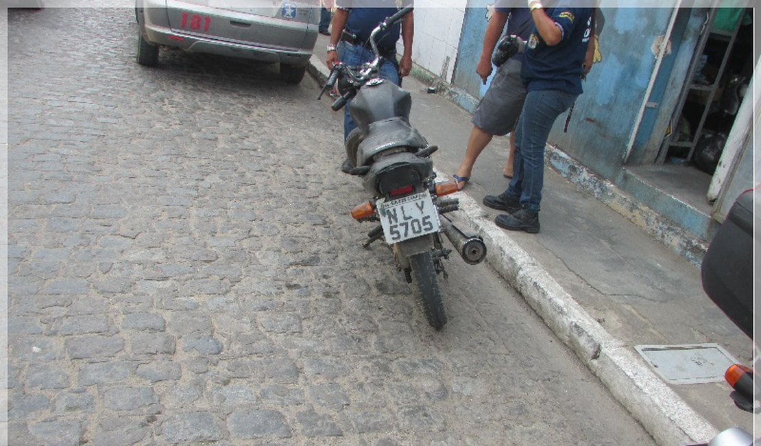 Polícia Civil localiza moto usada do assassino de adolescente em São Miguel dos Campos