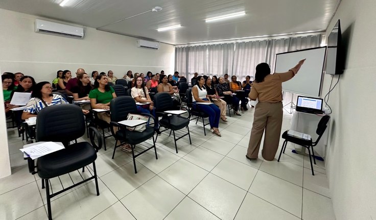 Semed premia professores e estudantes com melhor desempenho no Penedo Avalia
