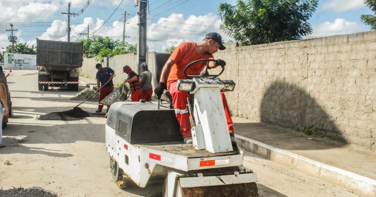 Prefeitura De Penedo Realiza Opera O Tapa Buracos Em Conjuntos De