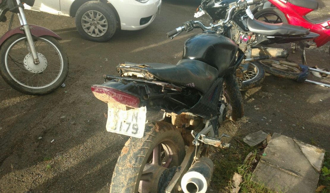 Moto roubada em Pernambuco é encontrada na zona rural de Arapiraca