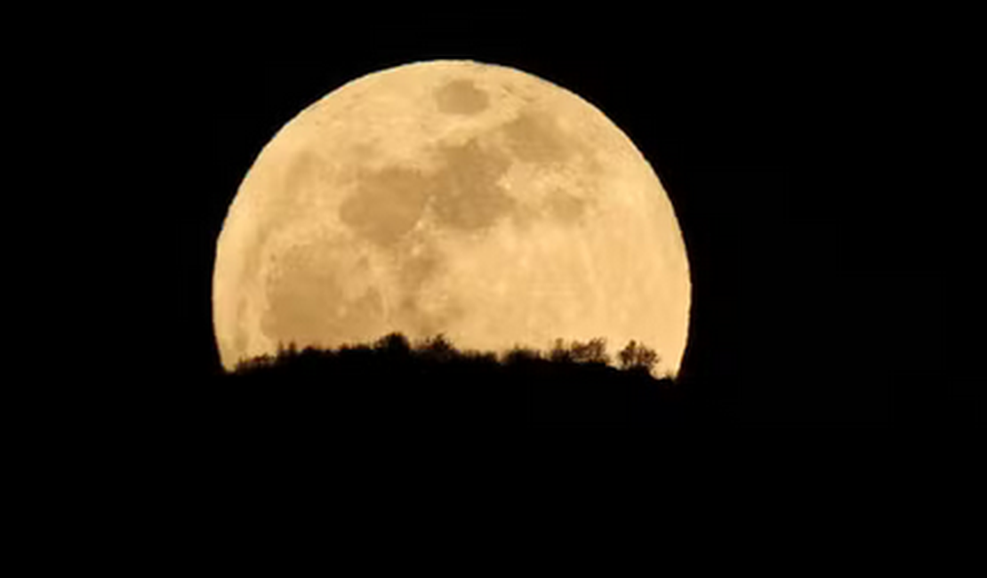 'Lua cheia do veado' aparece no céu nesta quinta-feira; veja de onde ver