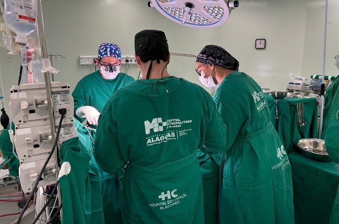 Hospital do Coração Alagoano realiza, com sucesso, cirurgia de troca de válvula em paciente de apenas 40 anos