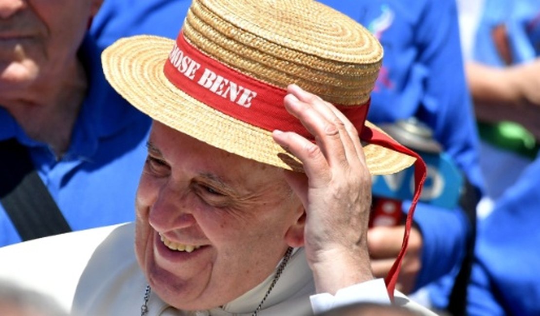 Para papa, cristãos devem pedir desculpas aos gays