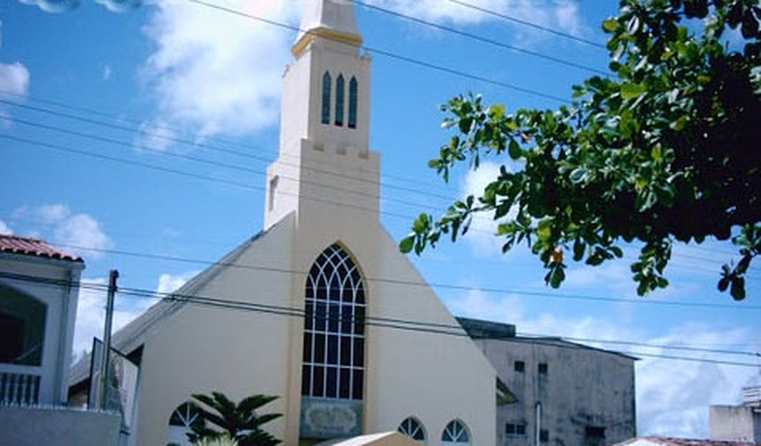 MST presta solidariedade à Igreja Batista por liberar batismo de homossexuais