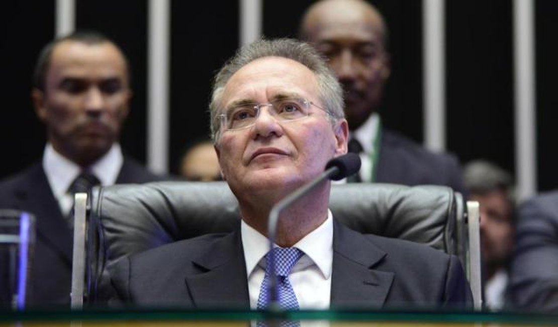 Renan diz que saída do PMDB foi precipitada e 'pouco inteligente'