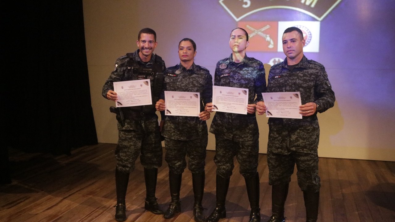 3º Batalhão em Arapiraca realiza homenagem a policiais que se