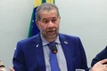 Após fraude no INSS, Lupi pede demissão do Ministério da Previdência