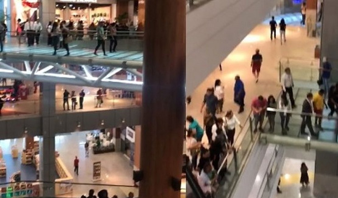 Homem invade shopping em busca de desafeto e aponta arma para funcionária de loja