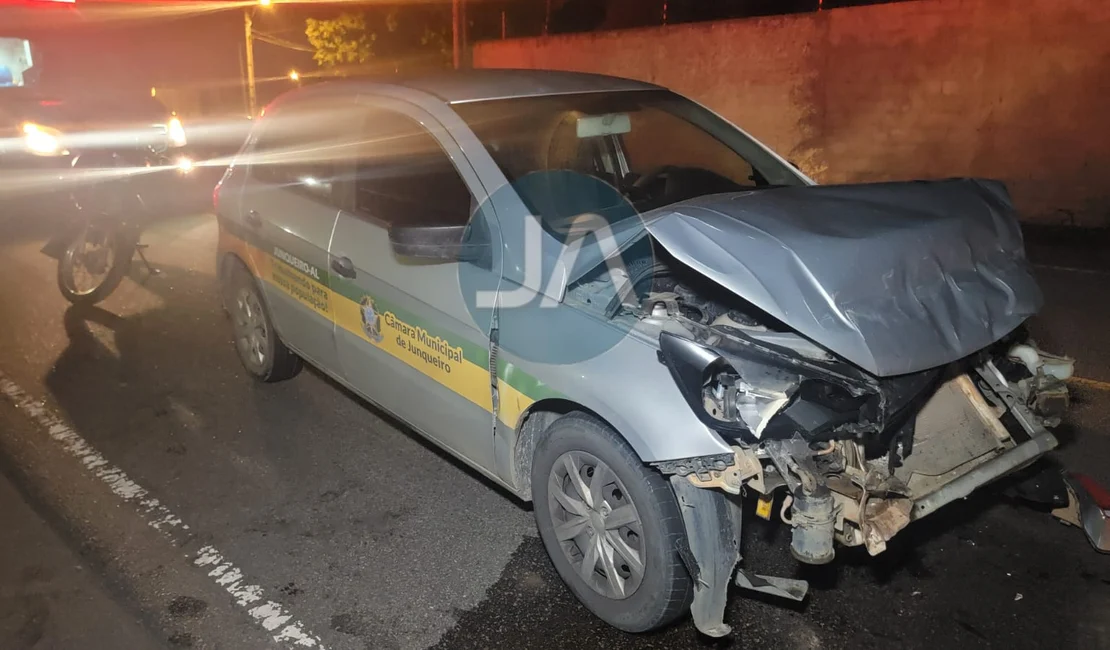 Colisão envolvendo três veículos complica trânsito na AL-110, zona rural de Arapiraca