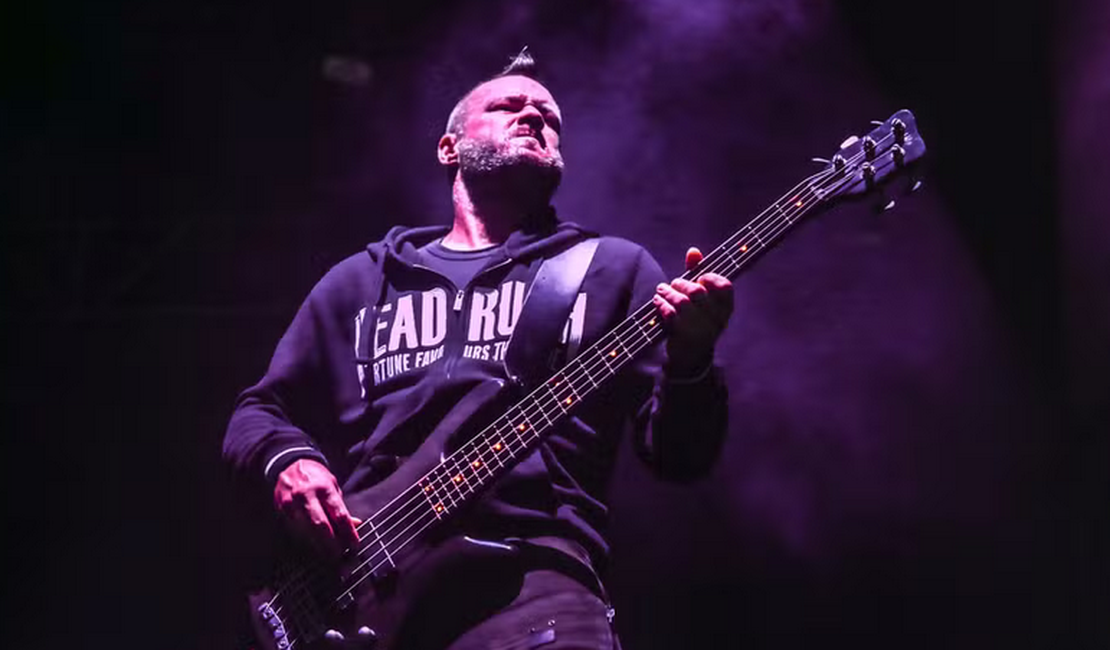 Morre Sam Rivers, baixista e fundador do Limp Bizkit, aos 48 anos