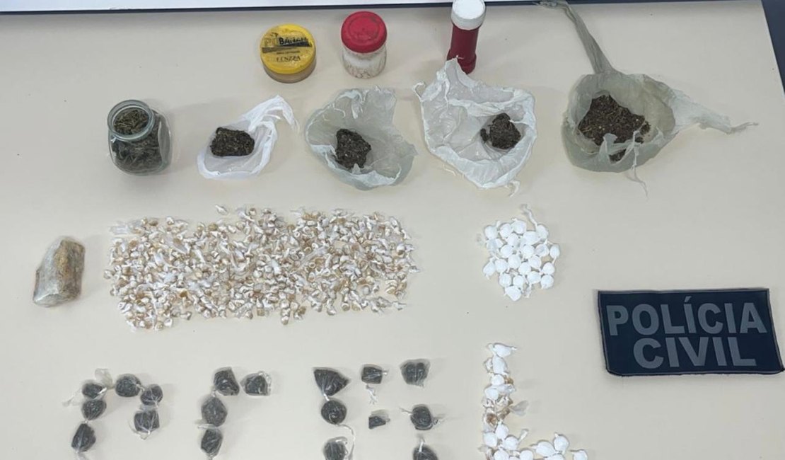 Polícia Civil apreende drogas e causa prejuízo ao tráfico em Santana do Ipanema