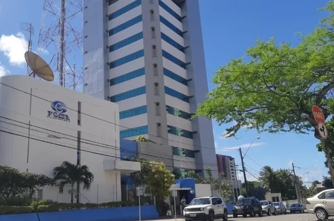 Justiça do Trabalho bloqueia R$ 84 mil do espólio de Pedro Collor para quitar dívida da Gazeta de Alagoas
