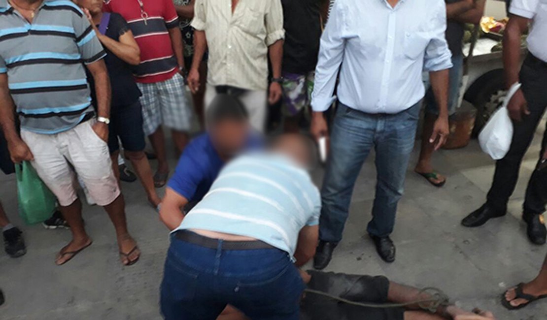 Suspeito de assaltos é detido, espancado e amarrado por populares
