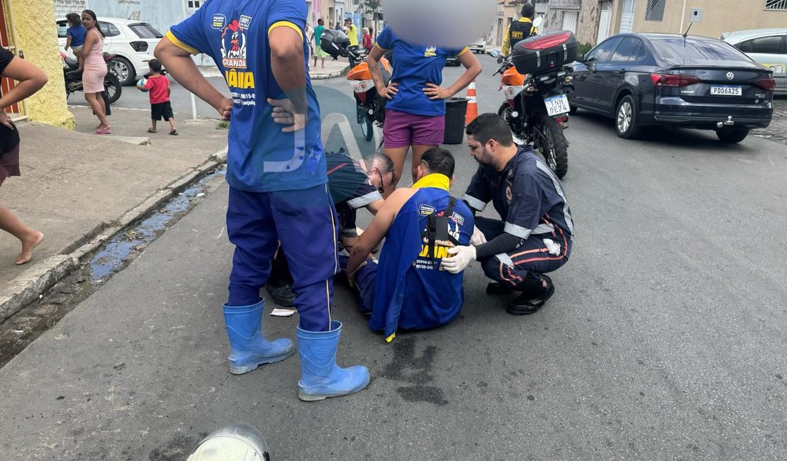 Entregador de avícola fica ferido após colisão entre moto e carro no bairro Baixão, em Arapiraca