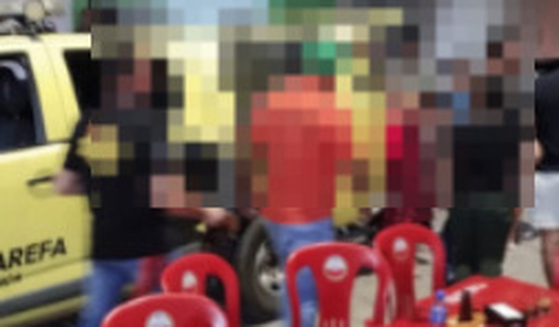 Após pedir saída de cliente, dono de bar é agredido e ameaçado de morte no bairro Baixão