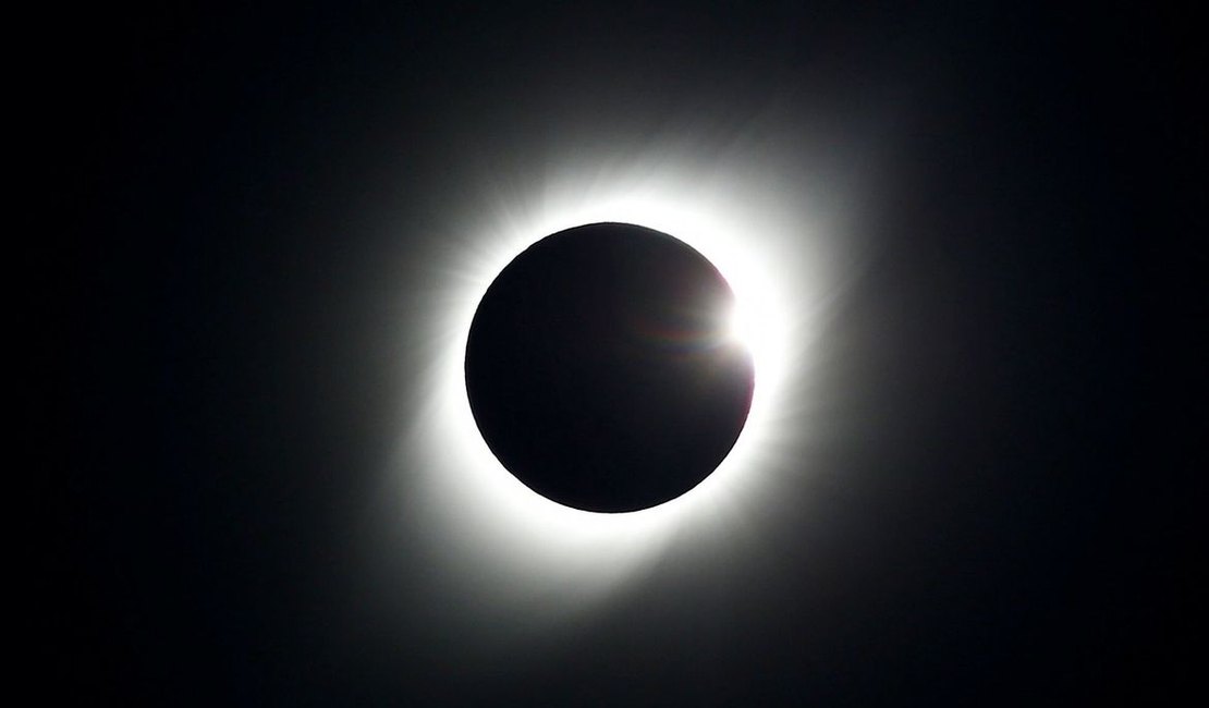 Saiba porquê não olhar para o eclipse e quais cuidados para observar o fenômeno