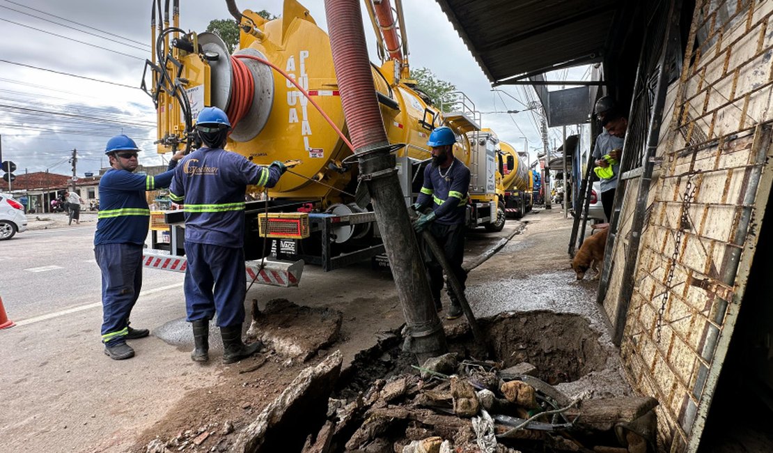 Trabalho de limpeza e drenagem retirou quase 400 toneladas de entulhos durante maio, em Maceió