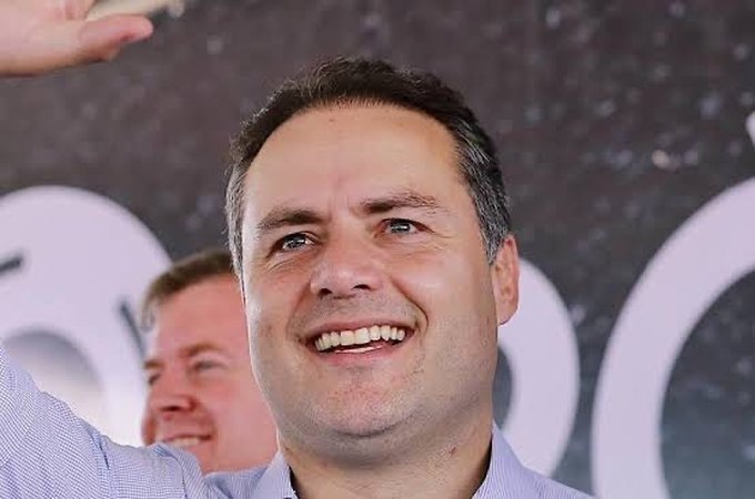 Renan Filho anuncia realização de concurso público em diversas áreas; confira